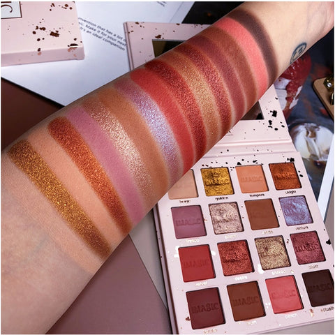 New Arrival Charming Eyeshadow