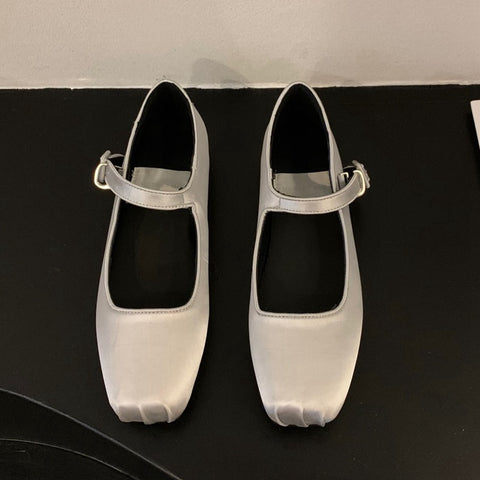2023 Spring New Women Flat Shoes