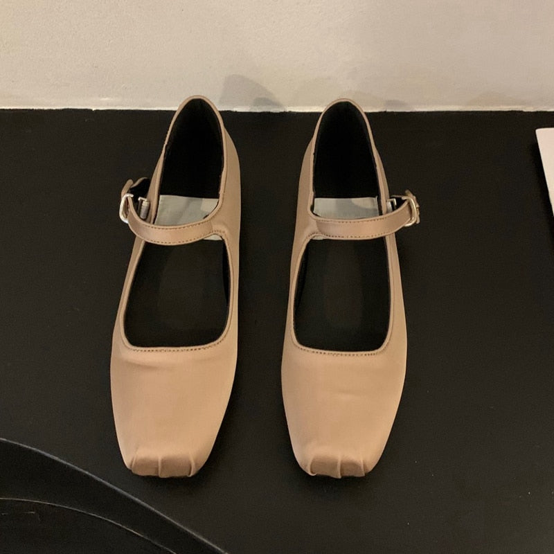 2023 Spring New Women Flat Shoes