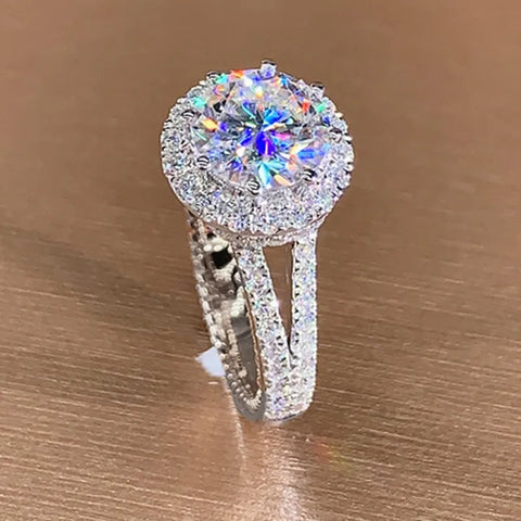 Luxurious Silver Color Metal Inlaid Boutique White Zircon Ring