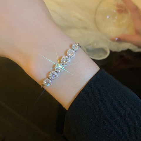 Women New Gold Plated High Quality Bracelet