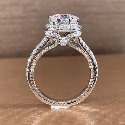 Luxurious Silver Color Metal Inlaid Boutique White Zircon Ring