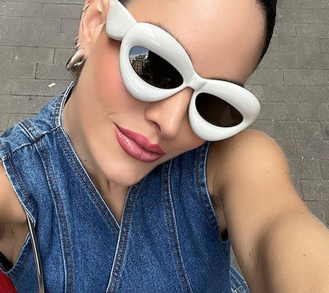 Women Sexy Lip-Shaped Sun Glasses