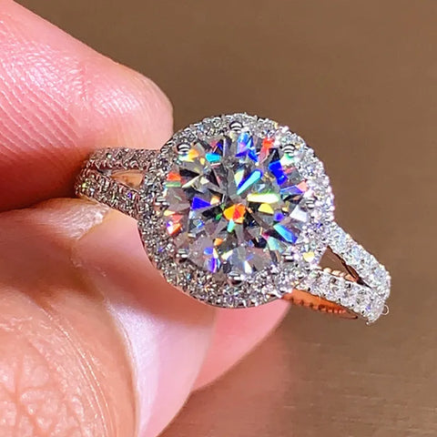 Luxurious Silver Color Metal Inlaid Boutique White Zircon Ring