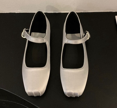 2023 Spring New Women Flat Shoes