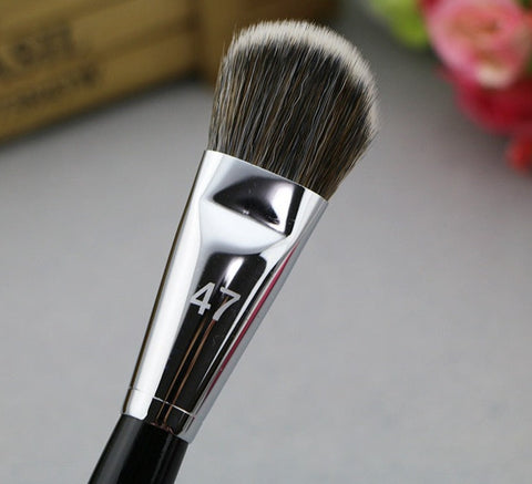 New Professional Foundation Brush