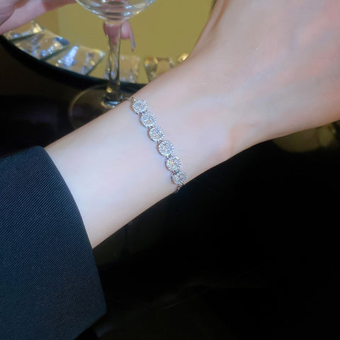 Women New Gold Plated High Quality Bracelet