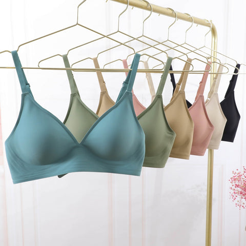Woman Seamless Wireless Bra
