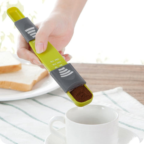 Kitchen Plastic Quantitative Spoon