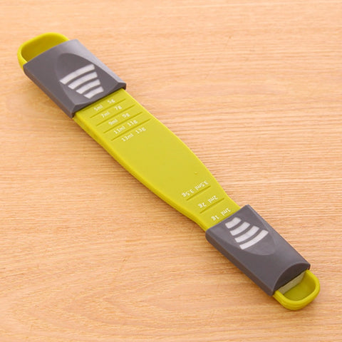 Kitchen Plastic Quantitative Spoon