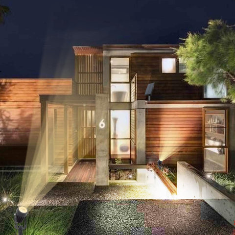 Outdoor Solar Powered Spotlight