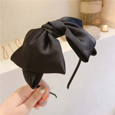|14:29#black|3256801279740718-black