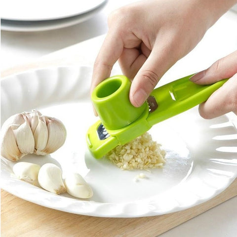 Handheld Garlic Presser