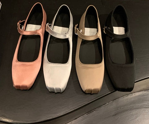 2023 Spring New Women Flat Shoes