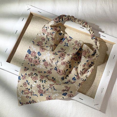 Women Vintage Triangle Head Scarf